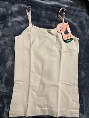 Shapermint Scoop Neck Cami - Cream